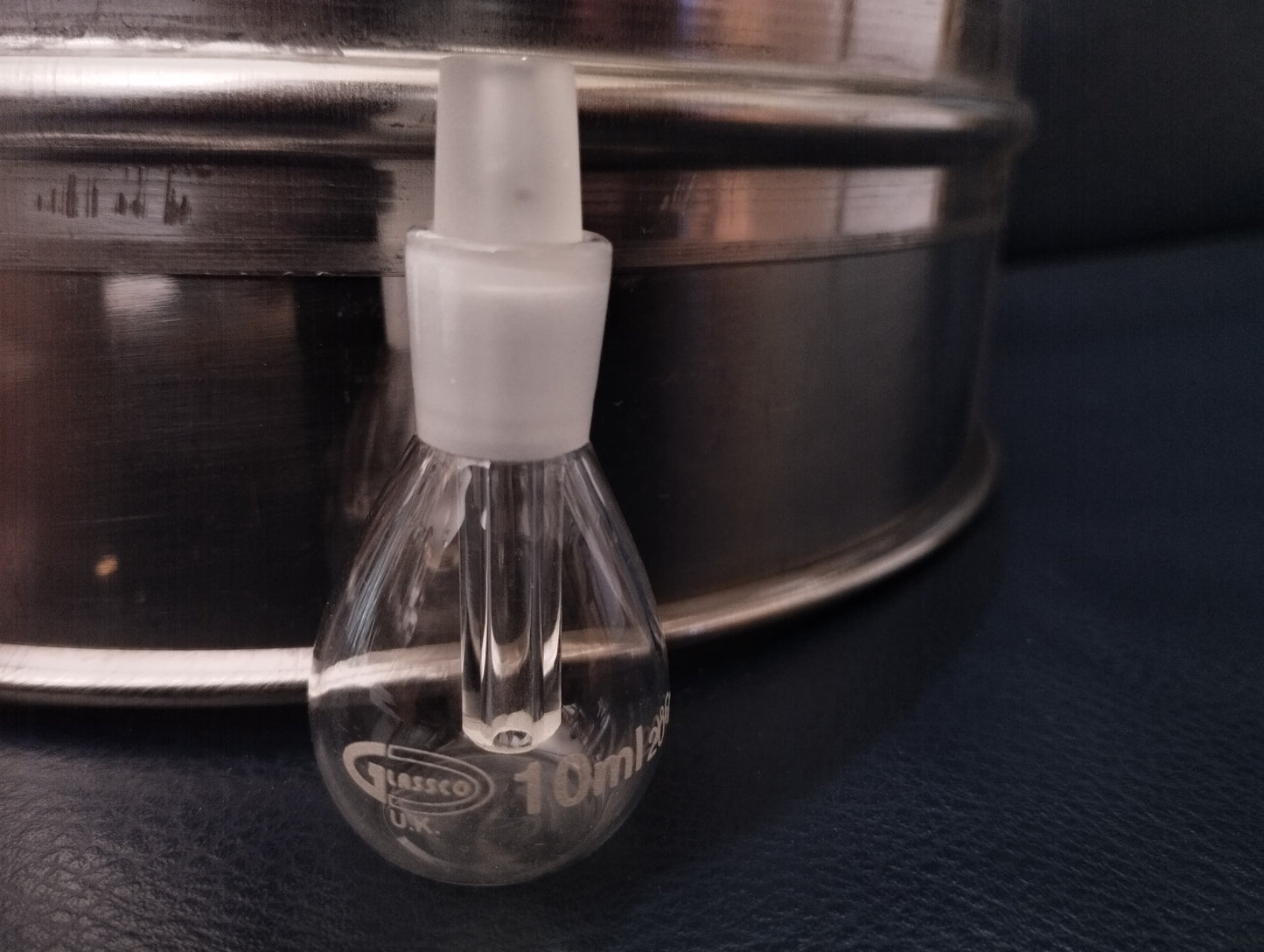 Gravity Bottle 10ml Specific Glassco | Narrow, cylindrical shape | Broilicate Glass|  Flat bottom Glass Flask