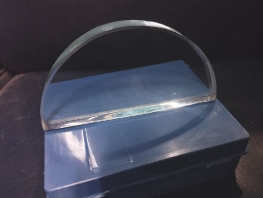 High Premium Quality D-Shaped Glass Slab/ Transparent and Refractive Glass Slab.