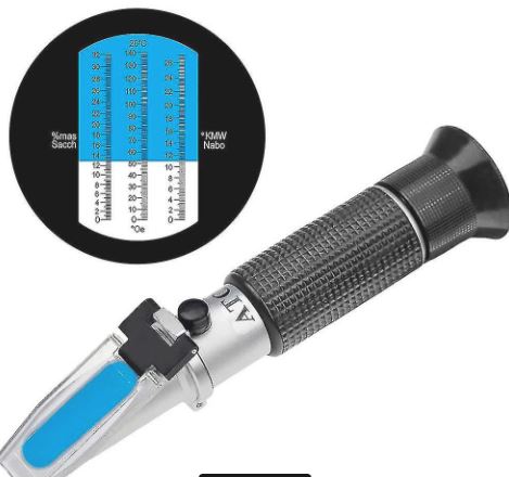 Hand Refractometer 0-32% - Made in China