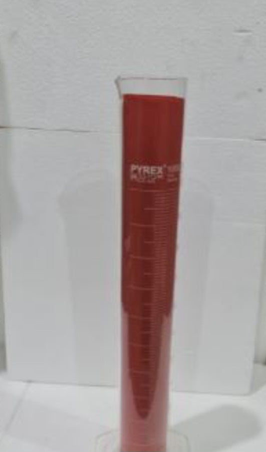 Pyrex Single Metric Measuring Cylinder, Lab Glassware 1000ml, Made of Borosilicate In UK